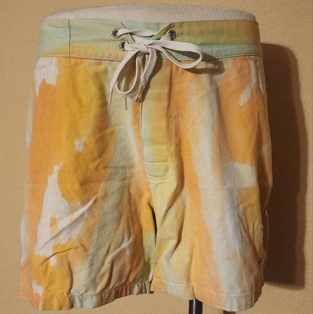 Hang ten board shorts sz w 32.  C3
